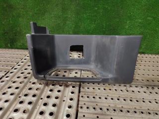 Подножка кабины MAN TGX 1 поколение 2016, 12.4 л., D 2676 LF 52, дизель, АКПП, правый руль, 81615100975