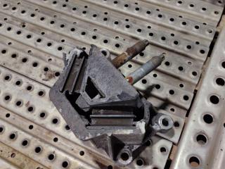 подушка крепления двигателя MAN TGX 1 поколение 2016, 12.4 л., D 2676 LF 52, дизель, АКПП, правый руль, 81962100597