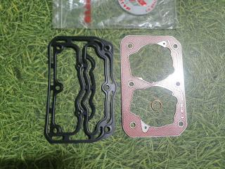 прокладка DAF XF 95 1 поколение 2004, 12.6 л., XE 355 C, дизель, МКПП, белый, грузовик, A67RK082B