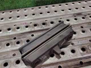 кронштейн радиатора Volvo FH 3 поколение 2013, 12.8 л., D13C500, дизель, АКПП, 21167414