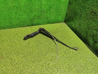 щеткодержатель (поводок стеклоочистителя, дворник) Volvo FH 3 поколение 2013, 12.8 л., D13C500, дизель, АКПП, 82485664