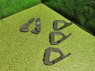 Крепление (крючок) солнцезащитного козырька Scania 4-Series 2002, 14.2 л., дизель, АКПП, грузовик, 1355669, 1355670, 1434359