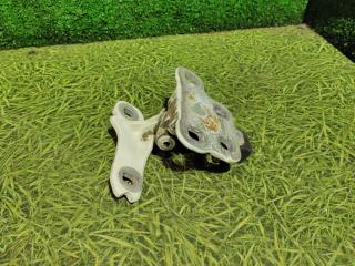 петля двери Volvo FH 3 поколение 2013, 12.8 л., D13C500, дизель, АКПП, 82319029