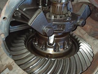 редуктор заднего моста IVECO Stralis 1 поколение 2006, дизель, АКПП, 175E, A33200N2120308175E, 42538844