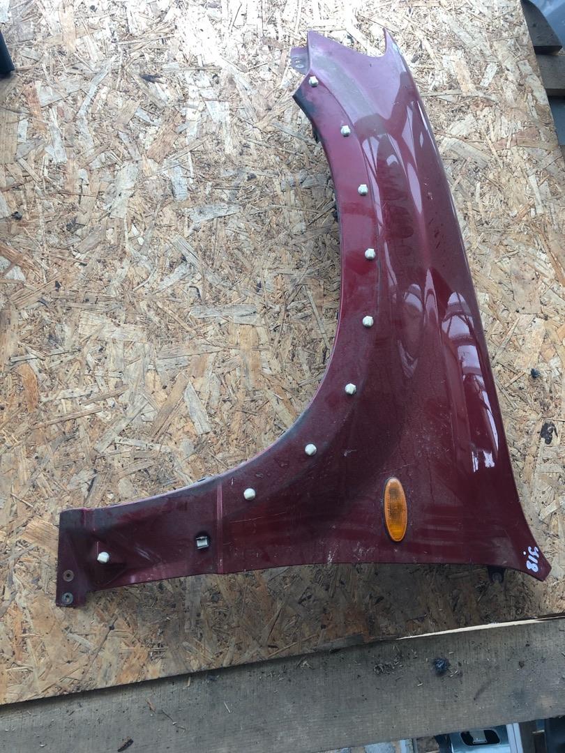 крыло переднее левое Ford Escape 1 поколение BA/ZA 2004, внедорожник 5 дв. - фото №1