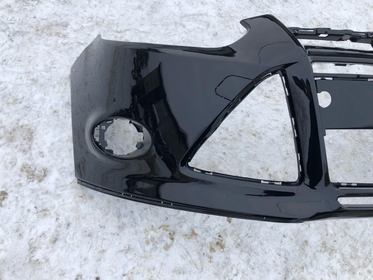 бампер передний Ford Focus 3 поколение 2012, 1847624, 2171302 - фото №1