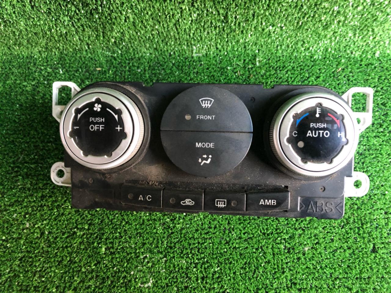 блок управления печки / климат-контроля Mazda CX-7 1 поколение 2009, EH15-61-190 - фото №1