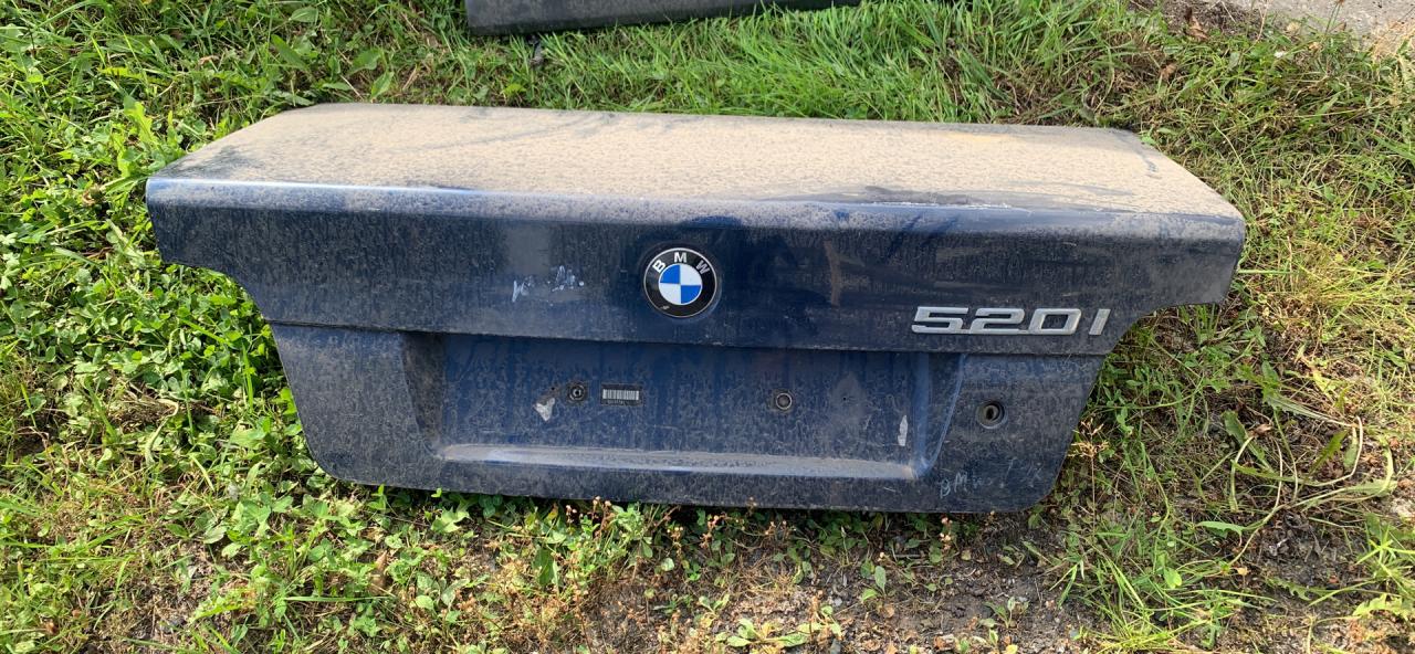 крышка багажника (дверь 3-5) BMW 3 серия E36 1996, седан, 1T0821021A - фото №1