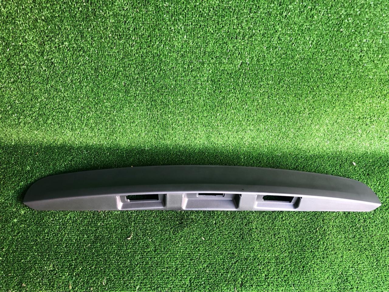 ручка крышки багажника Nissan Qashqai 1 поколение (2006 - 2010) - фото №1