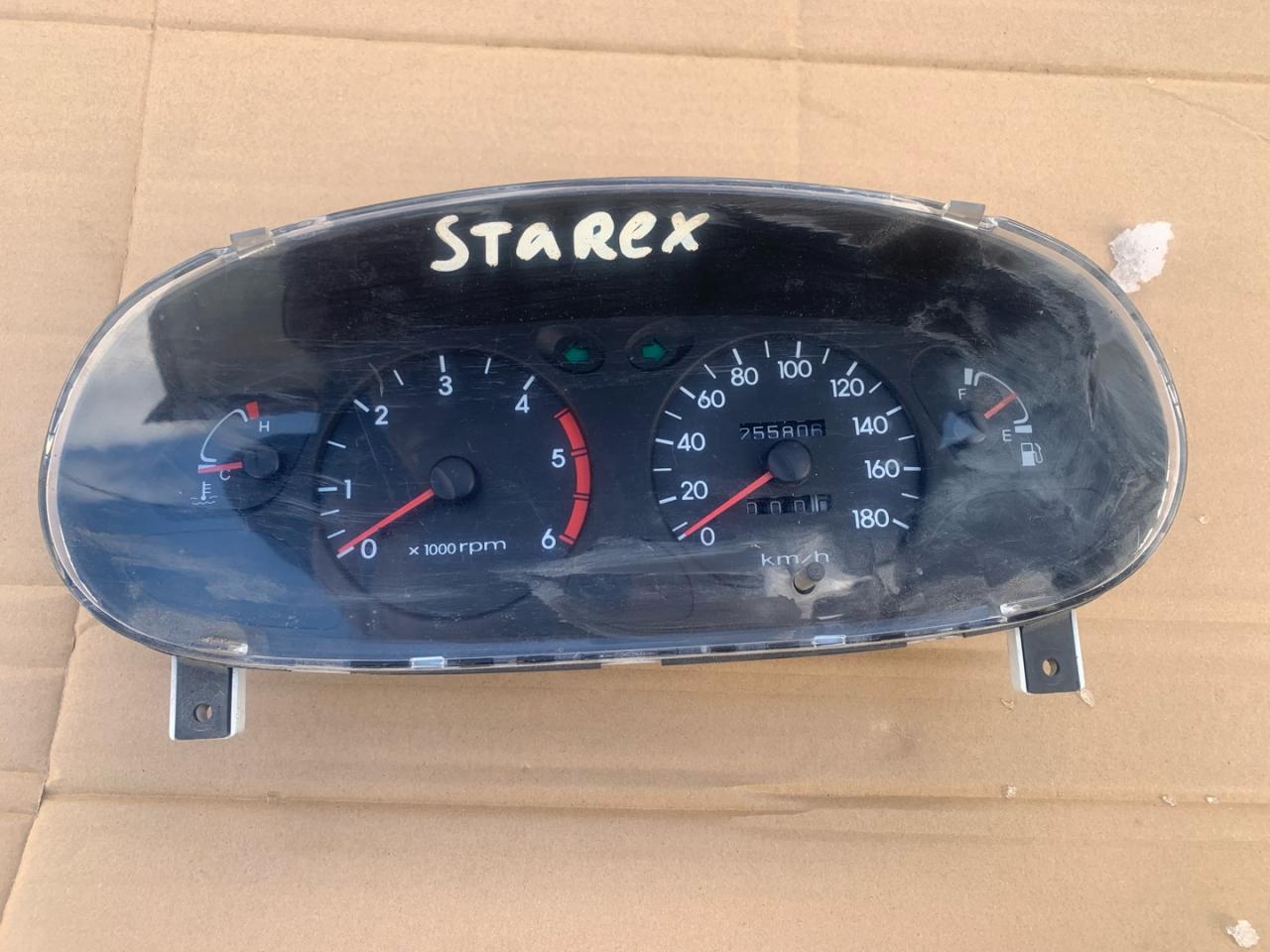 щиток приборов (приборная панель) Hyundai H-1 Starex 2004, микроавтобус, 940044A220 - фото №1