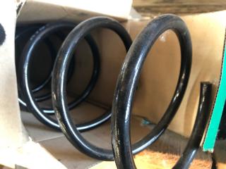 пружина задняя Mitsubishi Pajero Sport 1 поколение [рестайлинг] K90 2000, 2.5 л., 4D56 (12V), дизель, внедорожник 5 дв., MR210764, RD5961