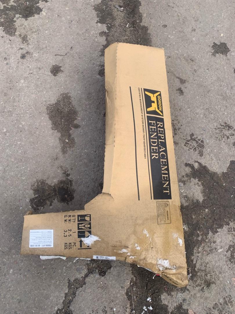 крыло переднее левое Hyundai Accent 2 поколение (LC) 2010, седан - фото №1