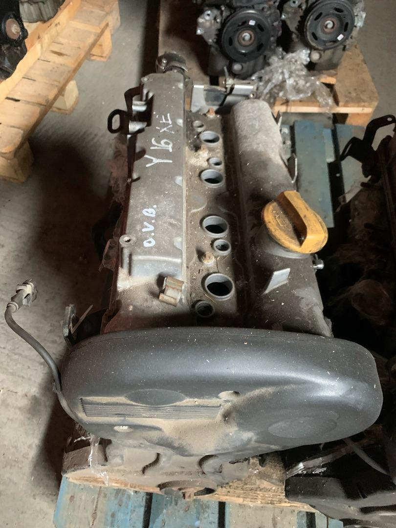 двигатель Opel Vectra B 1998, 2.0 л., бензин, АКПП, седан, 34430-AG000 - фото №1