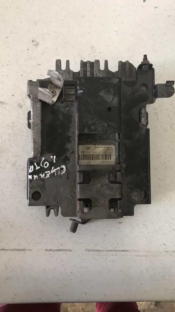 блок управления двигателем Renault Megane 1 поколение (1995 - 1999), 1.9 л., дизель - фото №1