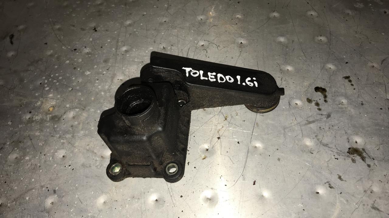 маслоотделитель (сапун) SEAT Toledo 1 поколение (1991 - 1999), 1.6 л., бензин - фото №1