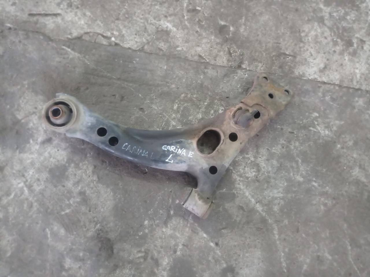 рычаг передний левый Toyota Carina E 1 поколение T190 1996, 2.0 л., дизель, 5МКПП, универсал - фото №1