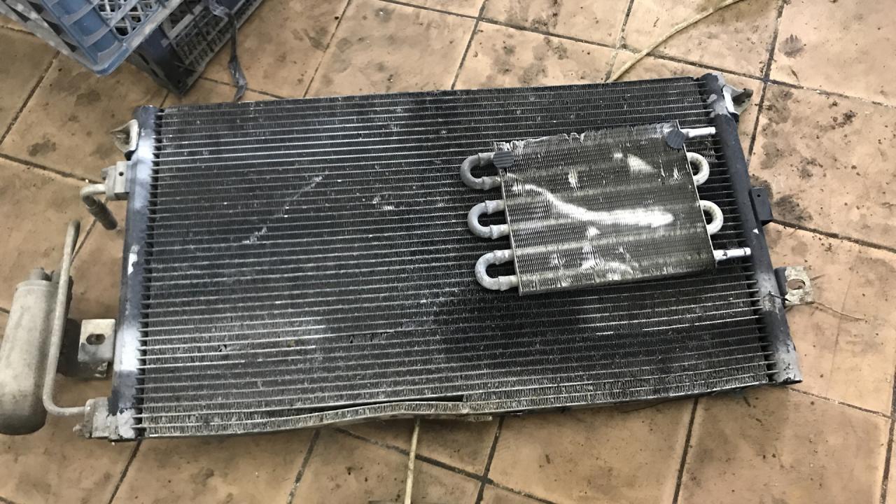 радиатор кондиционера Dodge Caravan 3 поколение 1999, 3.0 л., бензин - фото №1