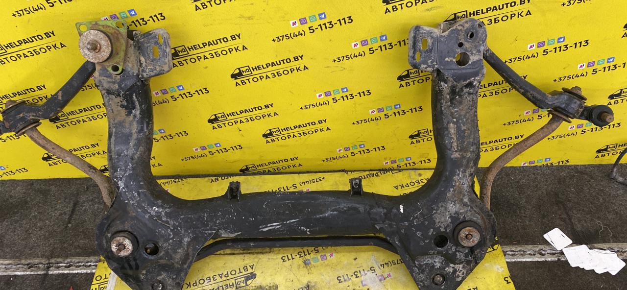 балка подвески передняя (подрамник) Audi 100 4A/C4 1993, 2.4 л., дизель, МКПП, седан, передний привод - фото №1