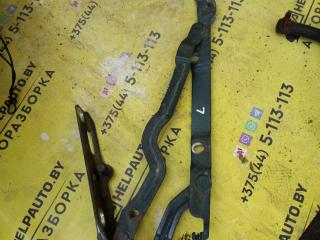 петля крышки багажника Opel Omega B (1994 - 1999), 2.0 л., X 20 XEV, бензин, седан