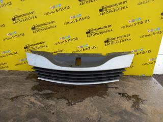 решетка радиатора Renault Laguna 2 поколение 2002