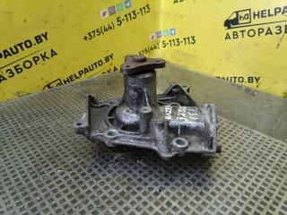 помпа Mazda 323 4 поколение 1989, 1.5 л., i, бензин, МКПП, хетчбэк 5 дв., передний привод