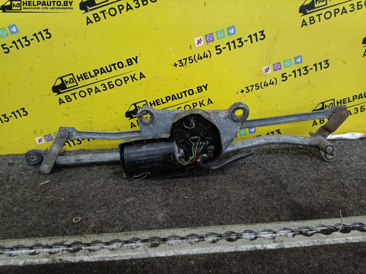 моторчик передних стеклоочистителей (дворников) Citroen Xantia 1 поколение 1996, BOSCH - фото №1