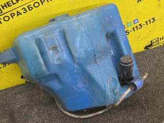 бачок омывателя Volkswagen Passat B3 1991, 1.8 л., бензин, МКПП, универсал, передний привод