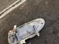 ручка наружная Mazda 323F BA 1997, 1.8 л., бензин, МКПП, хетчбэк 5 дв., передний привод - фото №2