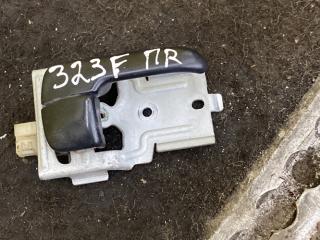 ручка внутренняя Mazda 323F BA 1997, 1.8 л., бензин, МКПП, хетчбэк 5 дв., передний привод