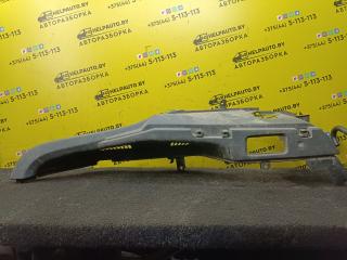 пластик Toyota Carina E 1 поколение T190 1997, 1.8 л., бензин, МКПП, хетчбэк 5 дв., передний привод, 7A-FE
