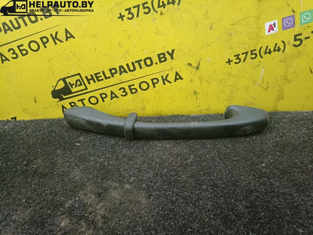 ручка внутренняя потолочная Mercedes-Benz C-Класс W202/S202 1994, 1.8 л., mono, бензин, МКПП, седан, задний привод - фото №1