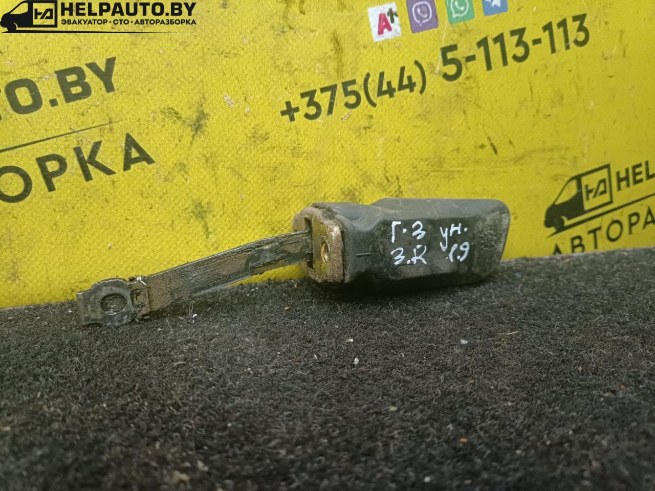 ограничитель открывания двери Volkswagen Golf 3 поколение 1994, 1.9 л., D, дизель, МКПП, универсал, передний привод - фото №1