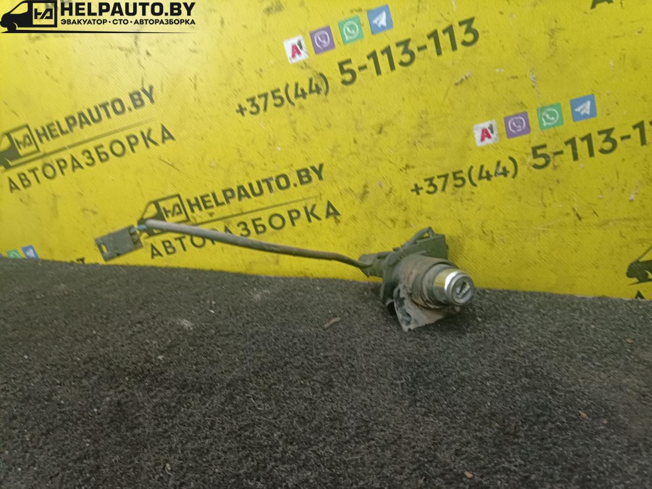 замок багажника Mercedes-Benz E-Класс 1 поколение 1989, 2.0 л., i, бензин, МКПП, седан, задний привод - фото №1