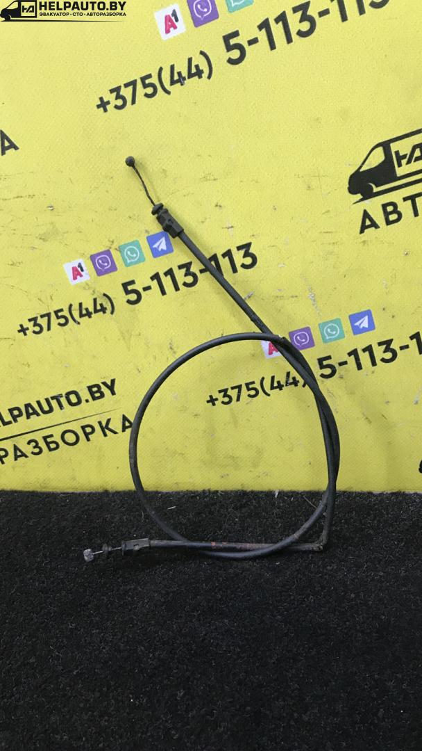 трос капота Renault Laguna 1 поколение 1995, 1.8 л., бензин, МКПП, хетчбэк 5 дв., передний привод - фото №1