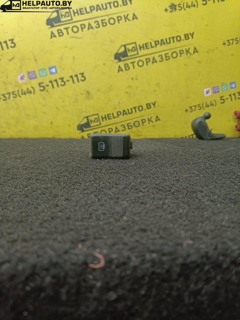 кнопка (выключатель) Audi 100 С3 1985, 4439415030 - фото №1