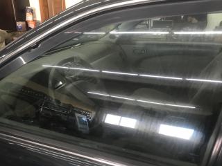 стекло двери передней левой Nissan Maxima A32 1999, 2.0 л., i, бензин, МКПП, седан, передний привод, VQ20