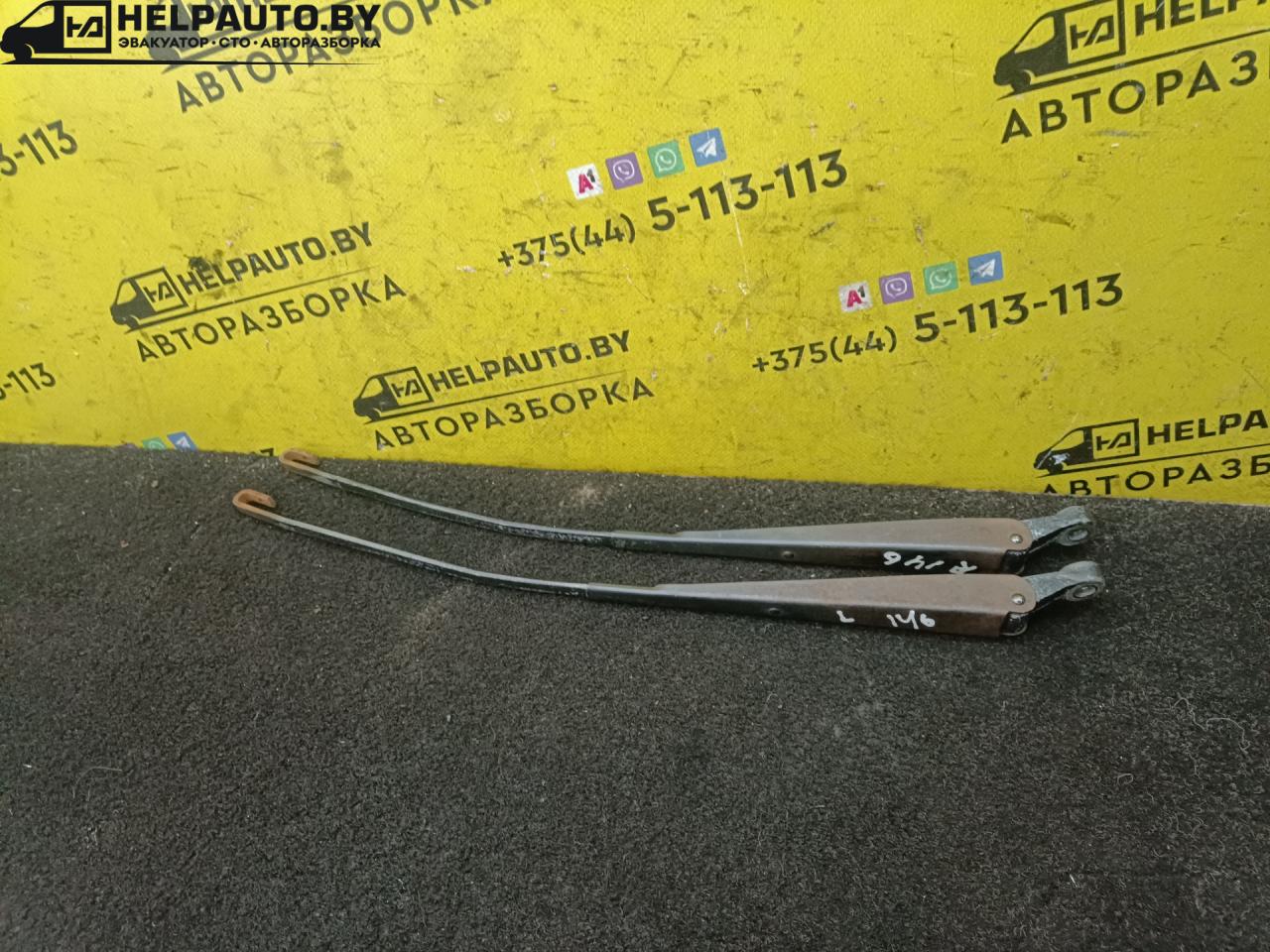 щеткодержатель (поводок стеклоочистителя, дворник) Alfa Romeo 146 1 поколение 1996, 1.4 л., i, бензин, МКПП, хетчбэк 5 дв., передний привод - фото №1