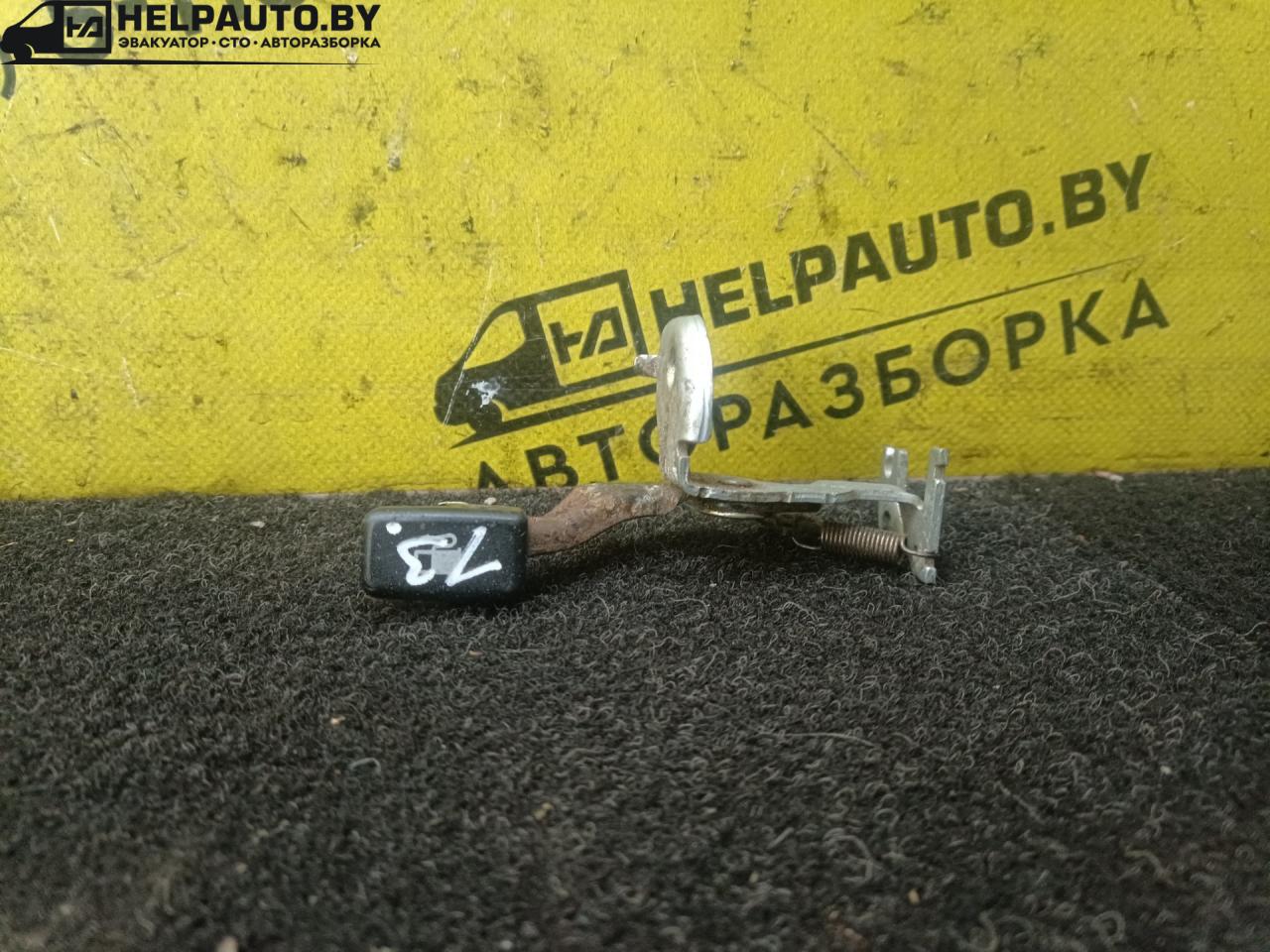 ручка открытия лючка топливного бака Fiat Palio 1 поколение 1998, 1.2 л., i, бензин, МКПП, универсал, передний привод - фото №1