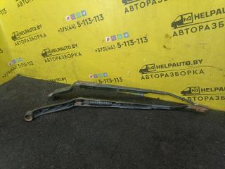 щеткодержатель (поводок стеклоочистителя, дворник) Toyota Carina E 1 поколение T190 1997, 2.0 л., дизель, МКПП, зеленый, седан