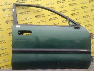 дверь передняя правая Mitsubishi Carisma 1 поколение 1997, 1.9 л., F8QT, дизель, МКПП, зеленый, хетчбэк 5 дв.