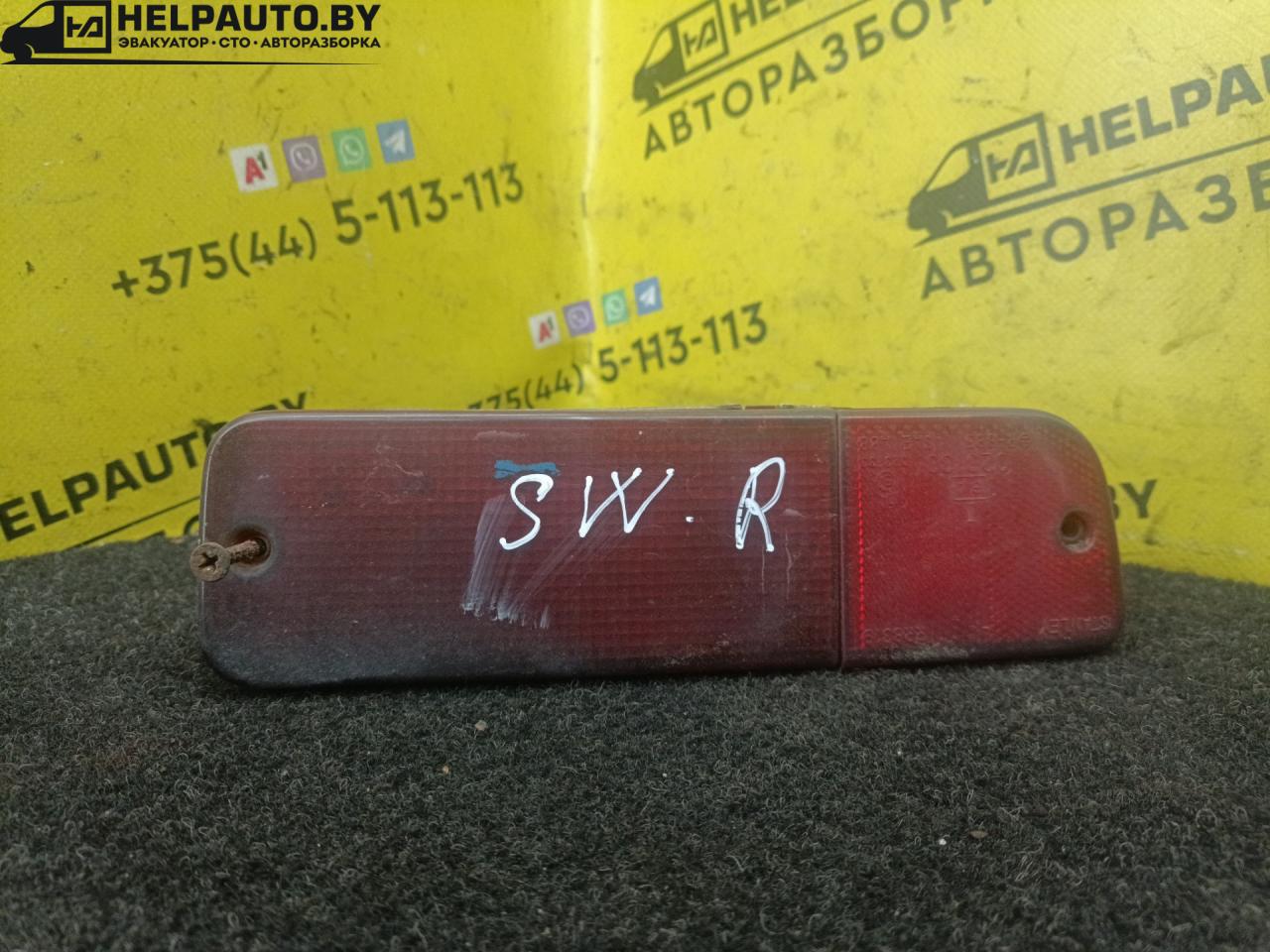 габаритный фонарь Mitsubishi Space Wagon 2 поколение (Typ N30/N40) 1994, 2.0 л., 4D68 T, дизель, МКПП, серый, минивэн - фото №1