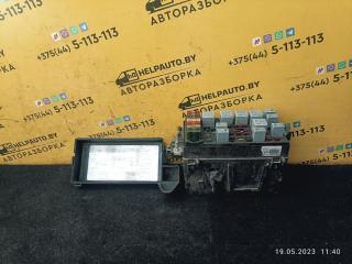 блок предохранителей Daewoo Nubira J100 1998, 2.0 л., бензин, МКПП, красный / зеленый, седан