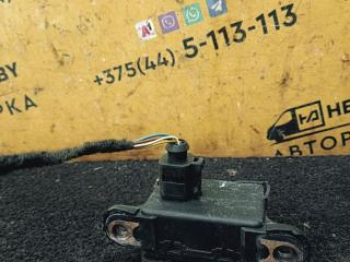 датчик ускорения Skoda Octavia 2 поколение (A5) [рестайлинг] 2008, 1.6 л., BSE, бензин, МКПП, синий, хетчбэк 5 дв., 7H0907655A