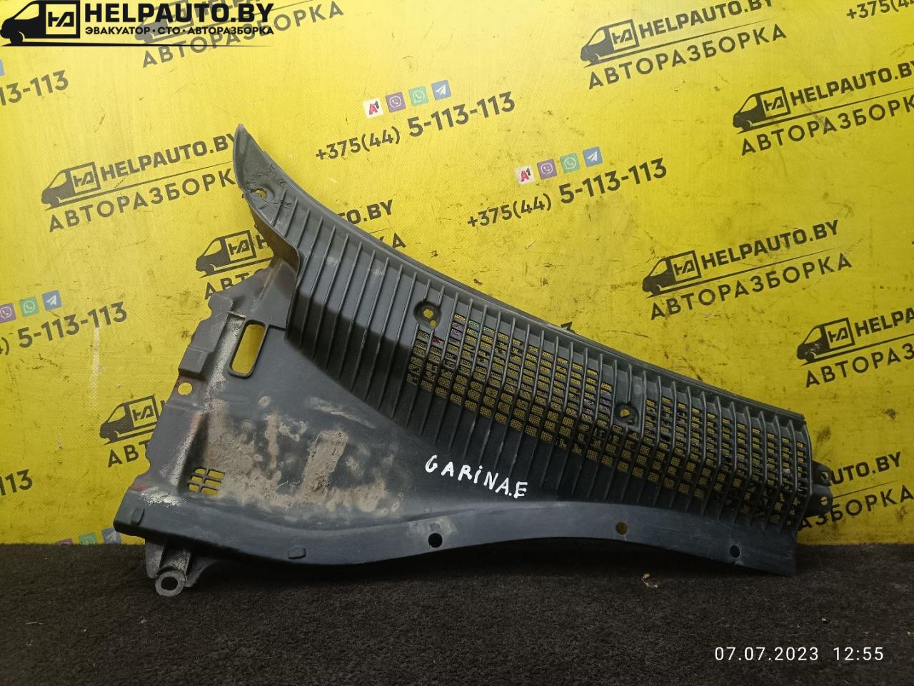 дождевик Toyota Carina E 1 поколение T190 1996, 1.6 л., 4A-FE, бензин, МКПП, красный, универсал - фото №1
