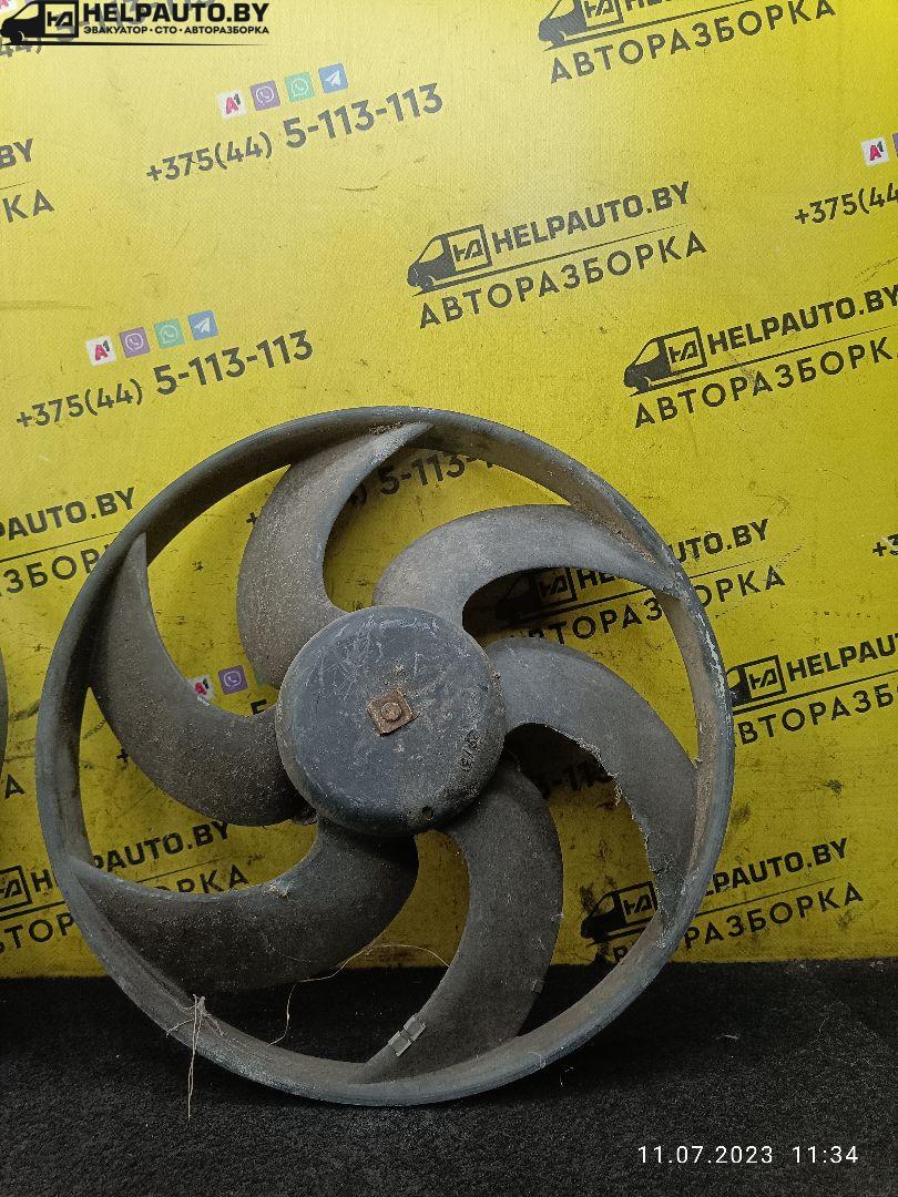 вентилятор радиатора Renault Safrane 1 поколение 1994, 2.0 л., N7Q 711, бензин, МКПП, синий, хетчбэк 5 дв., N7Q - фото №1