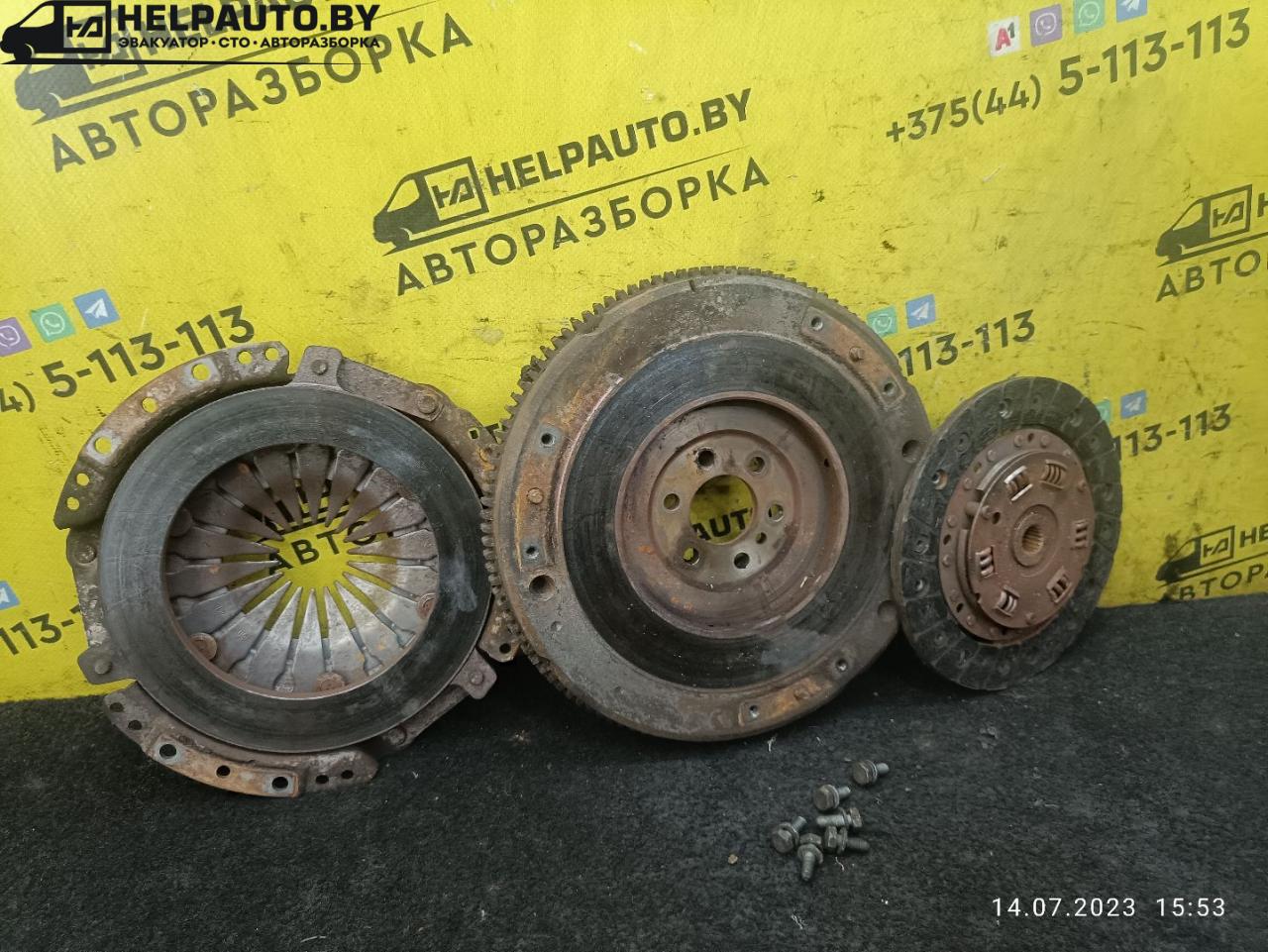 комплект сцепления Fiat Punto 1 поколение 1997, 1.2 л., бензин, МКПП, белый, хетчбэк 5 дв. - фото №1