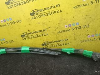 щеткодержатель (поводок стеклоочистителя, дворник) Alfa Romeo 146 1 поколение 930B 1996, 1.4 л., бензин, МКПП, черный, хетчбэк 5 дв.