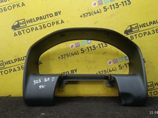 рамка панели приборов Mazda 323 6 поколение 1998, 2.0 л., дизель, МКПП, синий, хетчбэк 3 дв.