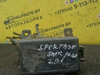 блок реле Kia Sportage 1 поколение 2001, 2.0 л., FE (16V), бензин, 5МКПП, зеленый, внедорожник 5 дв.