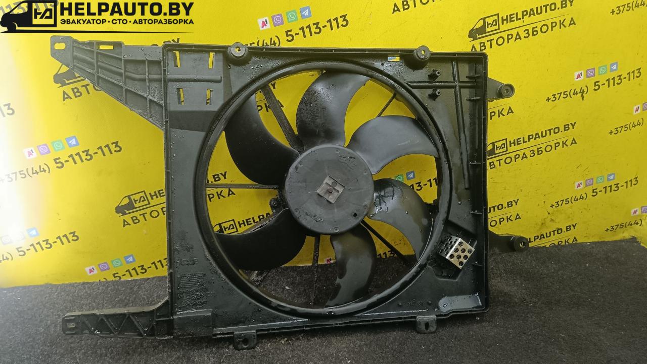 вентилятор радиатора Renault Scenic RX4 1 поколение 2003, 2.0 л., F4R 744, бензин, МКПП, синий, внедорожник 5 дв. - фото №1